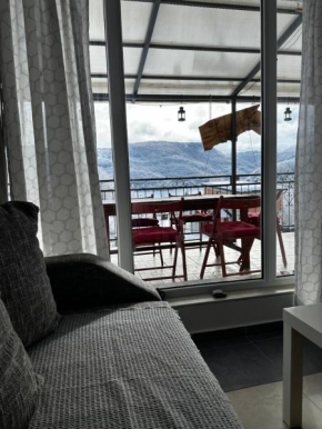 Vila Jovana i Andrea Mavrovo